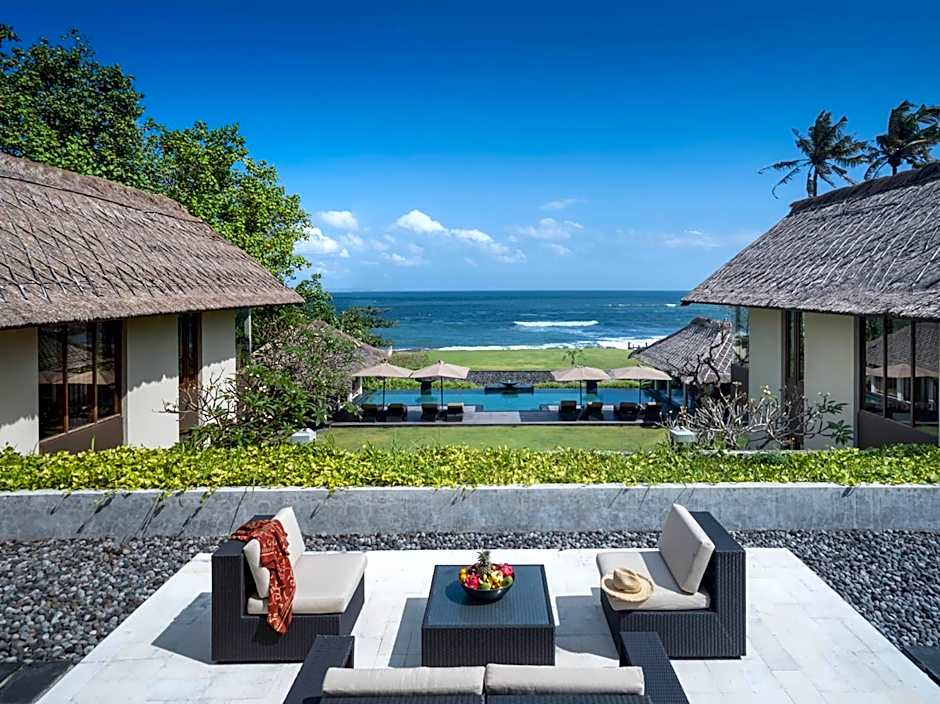 Seseh Beach Villas