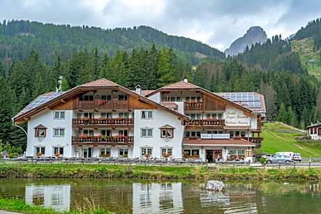 Wellness Hotel Lupo Bianco