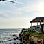 Ombak Bay Lembongan