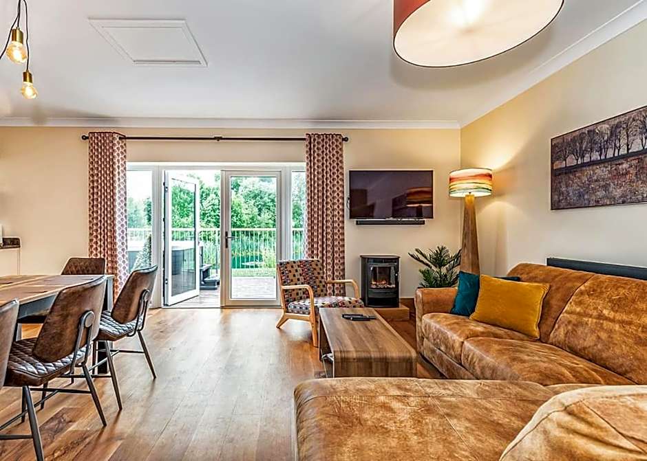 Flaxton Meadows Luxury Lodges