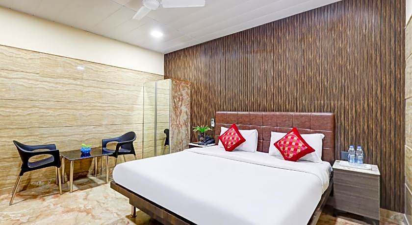 Hotel Singh Palace