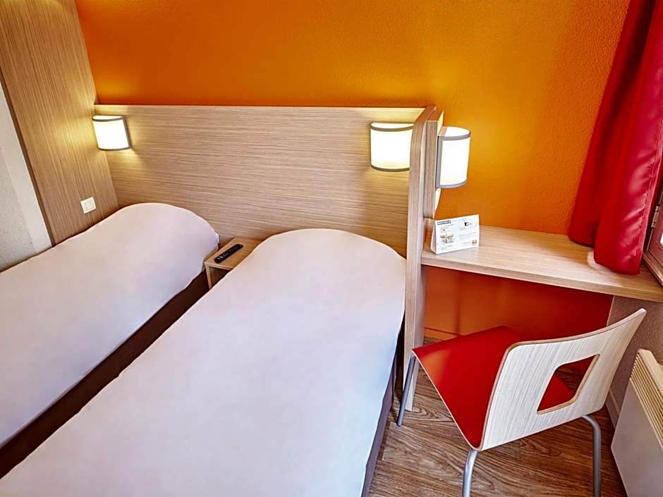 Premiere Classe Melun Senart - Vert Saint Denis