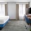 Hampton Inn By Hilton & Suites Saratoga Springs Downtown