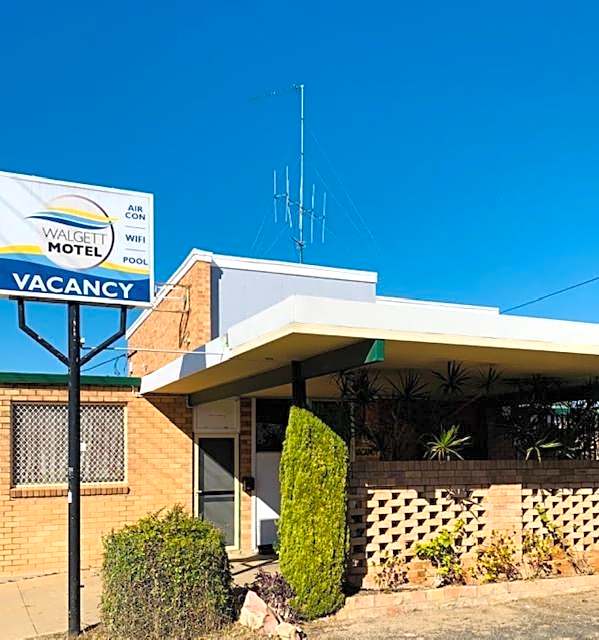 Photo 1 of 8 of Walgett Motel