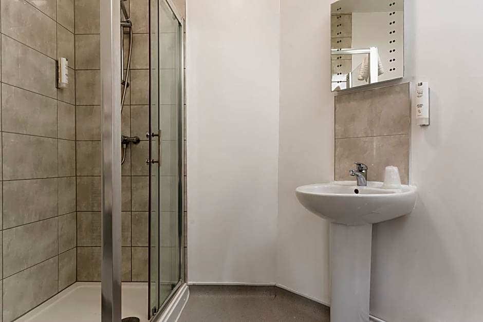 Best Western The Plough Hotel