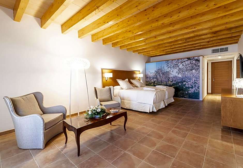 Aumallia Hotel & Spa