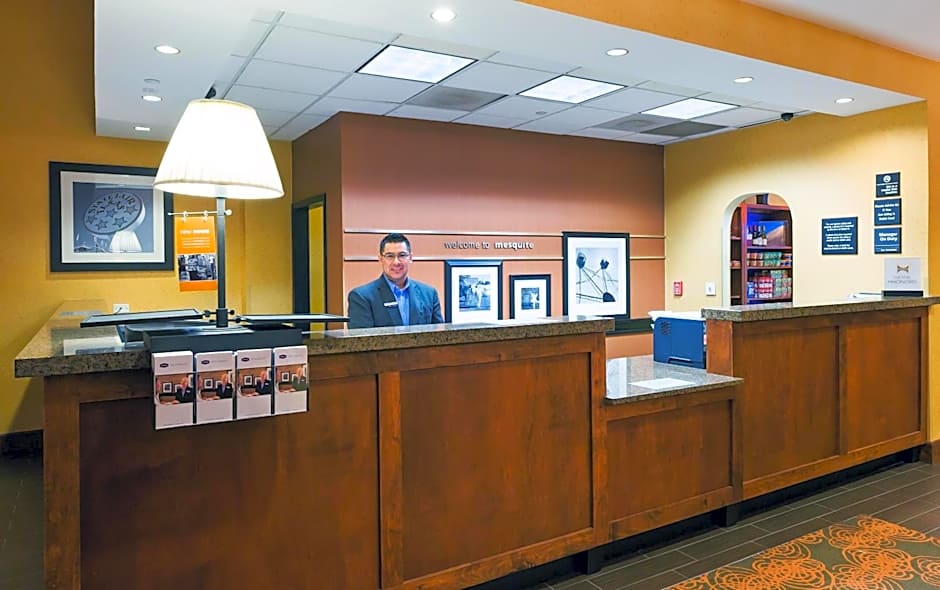 Hampton Inn & Suites Dallas-Mesquite