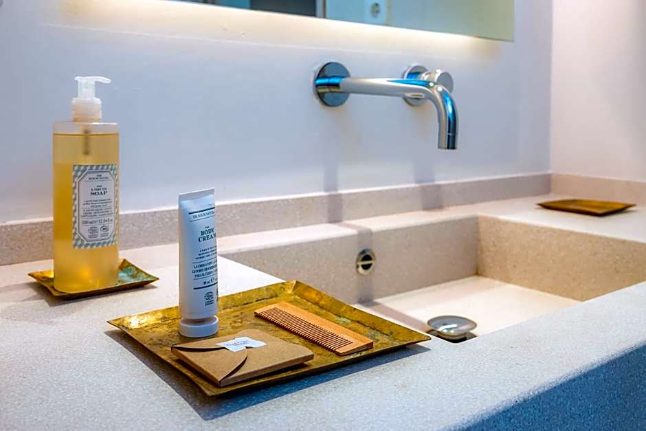 Yartan Boutique Hotel