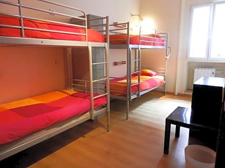Bed in 4-Bed Female Dormitory Room with Shared Bathroom