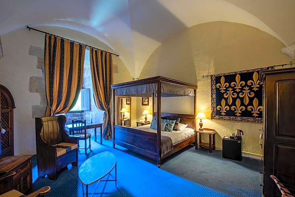 Chateau des Ducs de Joyeuse, BW Signature Collection