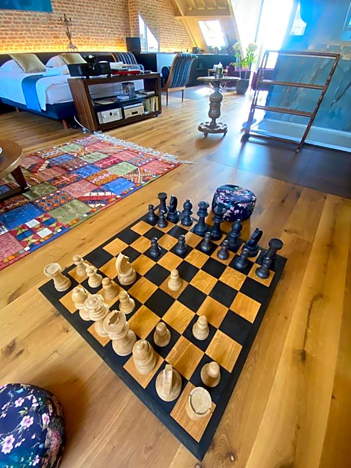 The Museum - Au Lit, Jérôme!