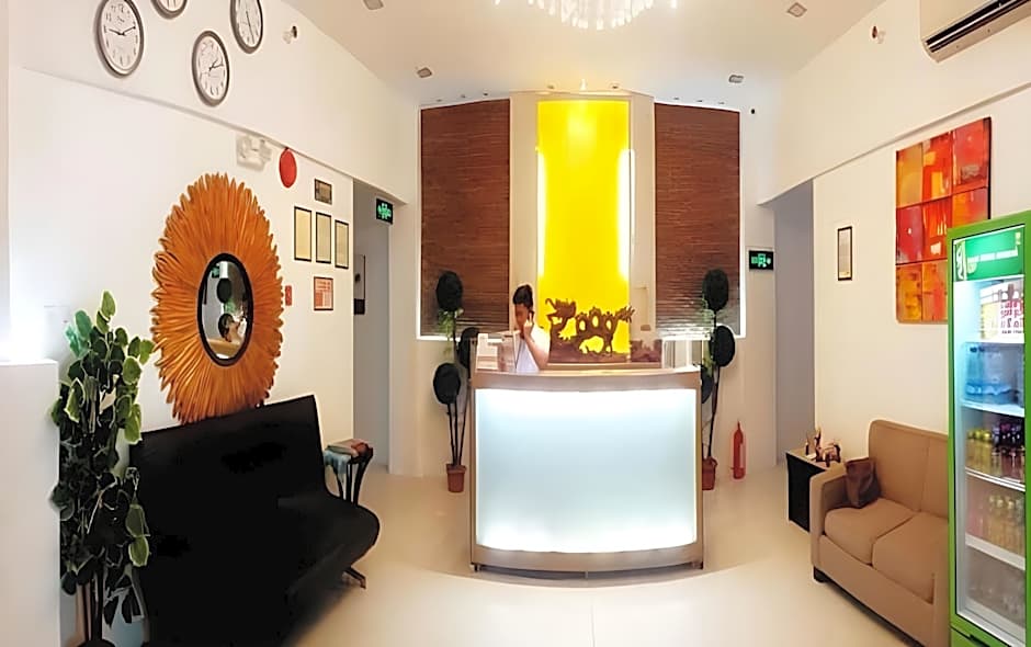 Viven Hotel
