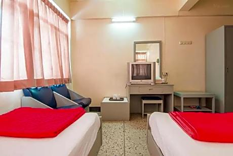Economy Twin Room