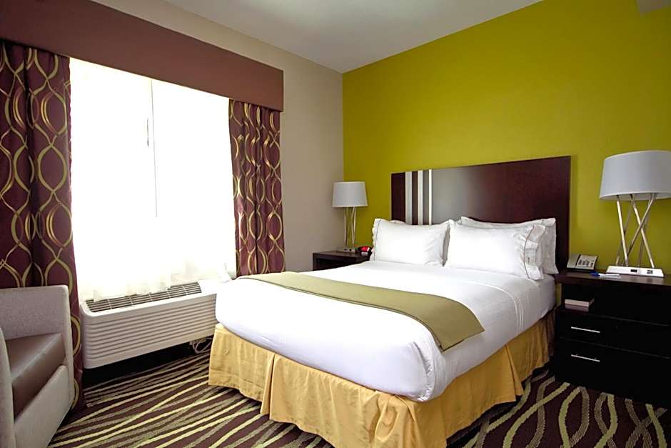 Holiday Inn Express Adrian Hotel By IHG