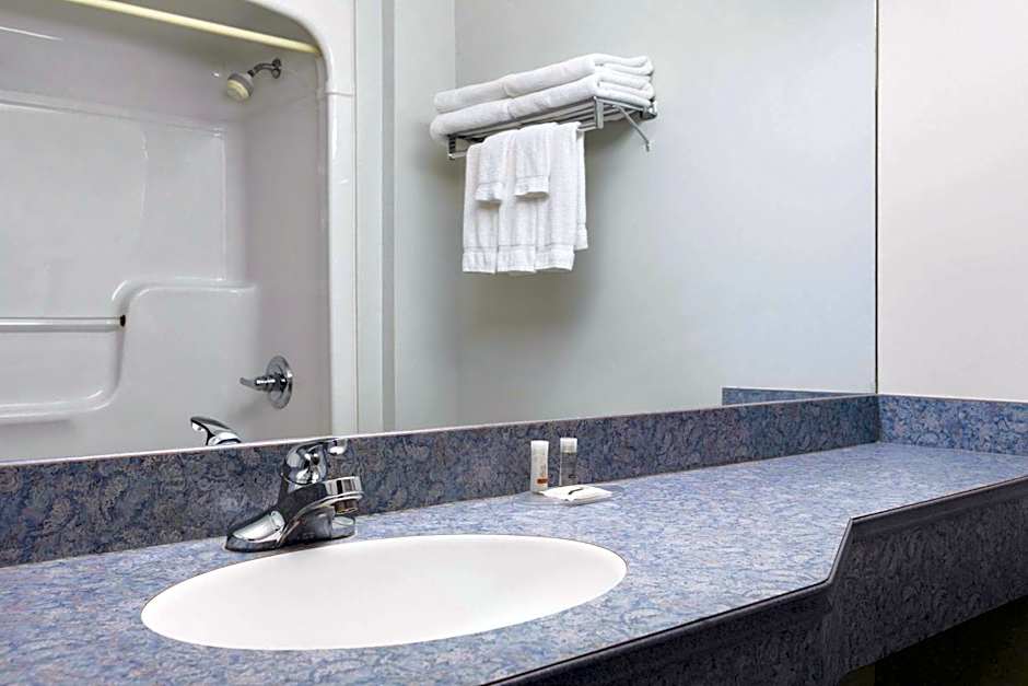 Days Inn by Wyndham Edmundston