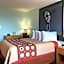 Super 8 by Wyndham Kindersley