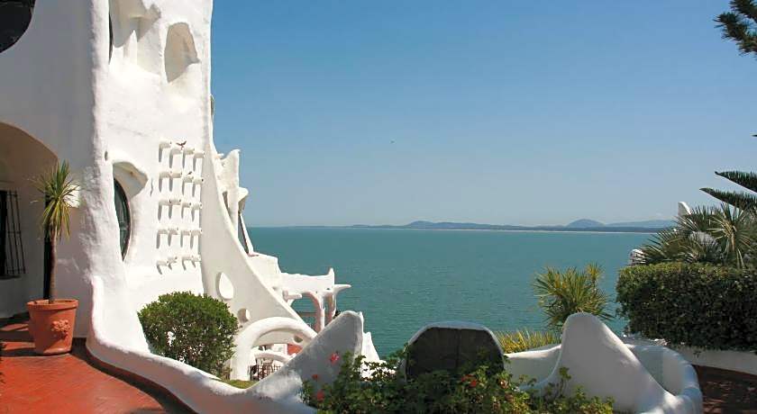 Club Hotel Casapueblo