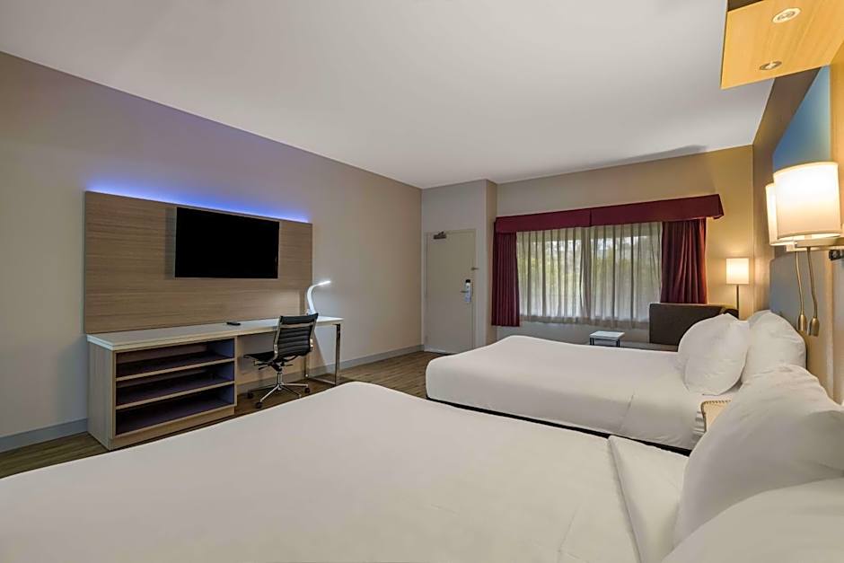 Best Western Diamond Bar Hotel & Suites