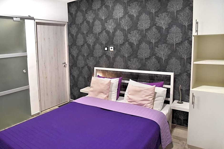 Water Lily Boutique B&B and Bungalow