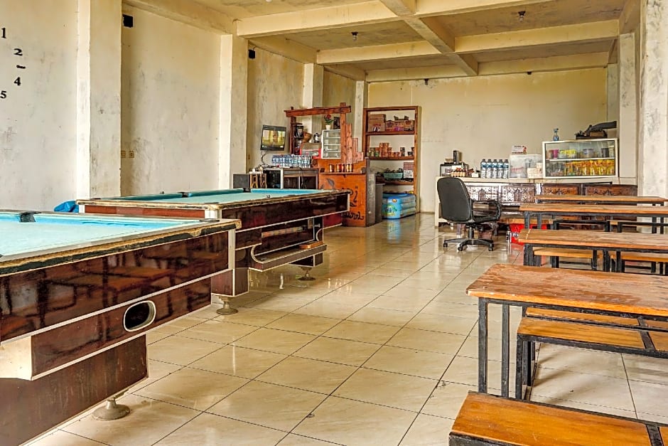 OYO Life  92499 Bagas Homestay Wonokitri