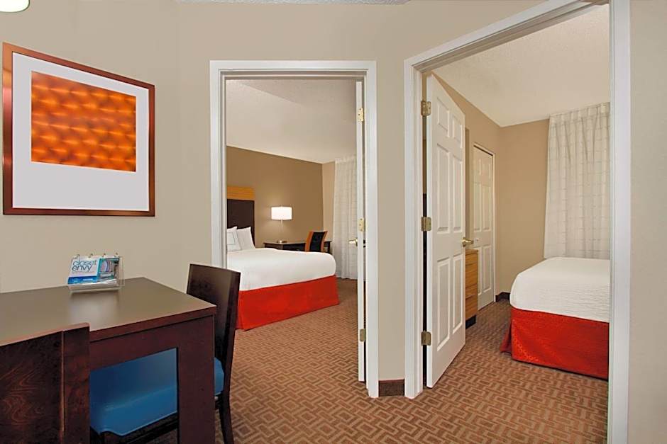 Photo 1 of 3 of 2 Bedroom Suite