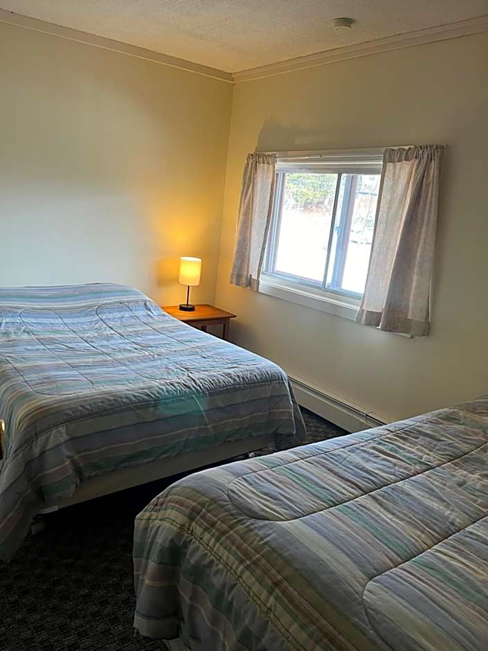 Brookside Motor Inn
