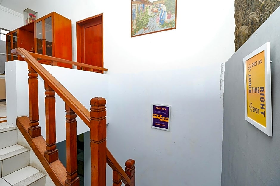 OYO 2240 Simpang Tujuh Residence