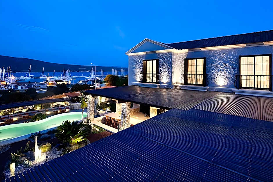 Alacati Port Ladera Hotel-Adults Only