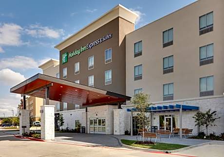 Holiday Inn Express And Suites Plano - The Colony By IHG