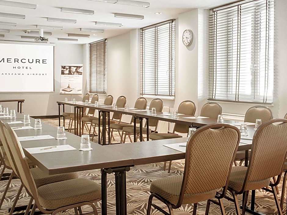 Mercure Airport Warszawa Hotel