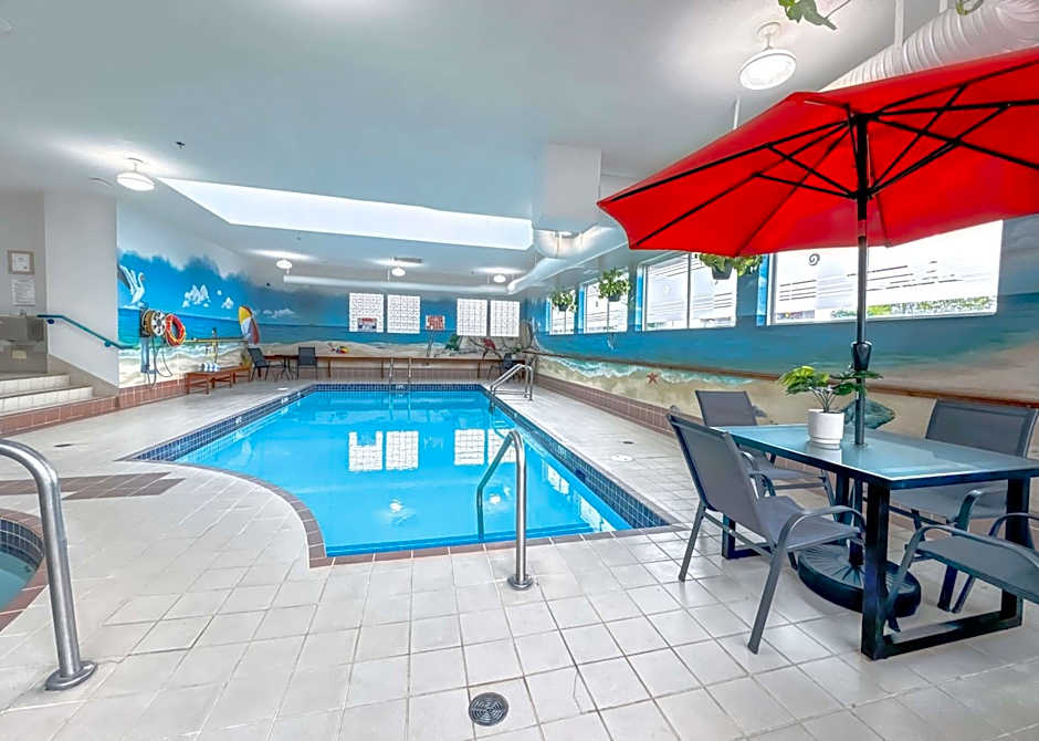 Coast Abbotsford Hotel & Suites