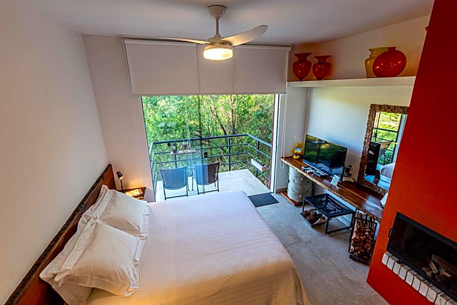Latitude Lodge