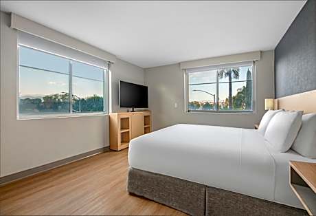 One-Bedroom King Suite with Sofa Bed