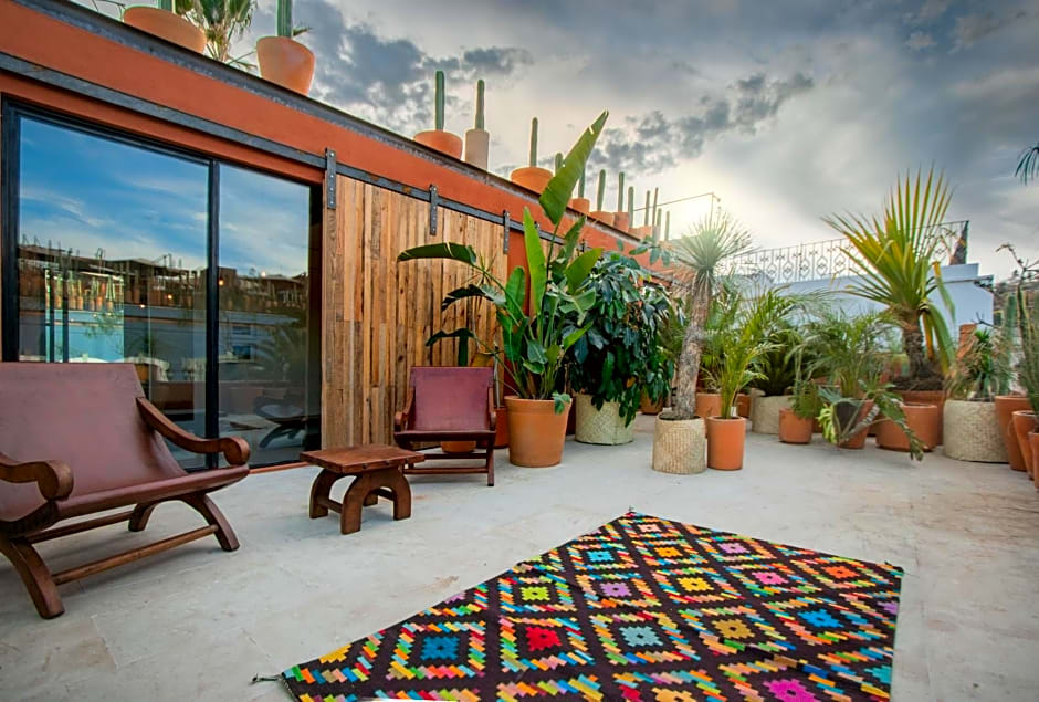 Hotel Los Amantes