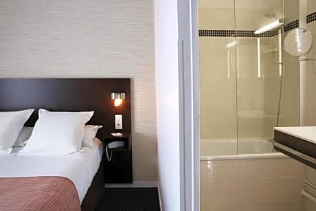 Room Double Standard