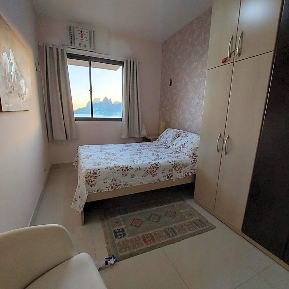 SUH Arpoador Dreams Amazing View!