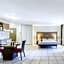 Park & Suites Village Aix-Le Rousset