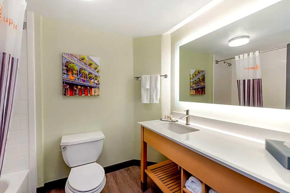 Photo 1 of 3 of 1 King Bed Suite, View
