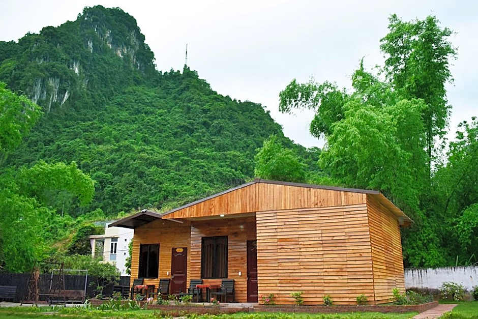 The Art - Golden Jungle House – Ha Giang, GA