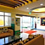 AN-I Sea View Hotel