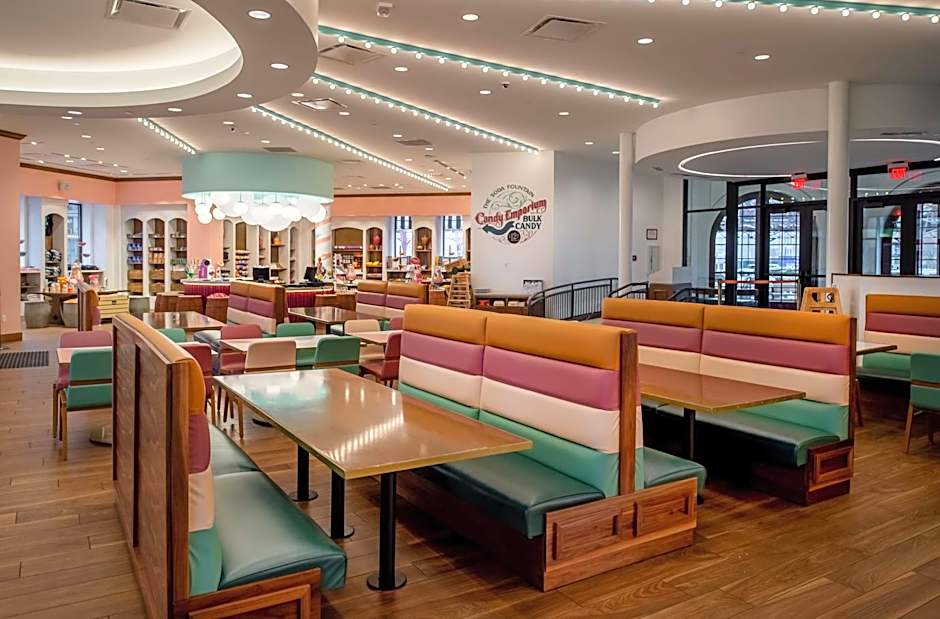 St Louis Union Station Hotel Curio Collection by Hilton