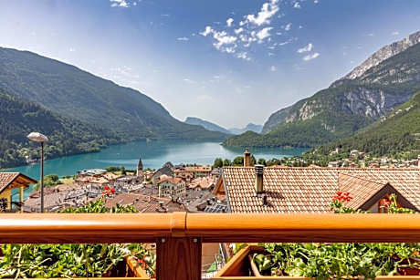 Hotel Lory - Molveno - Dolomiti