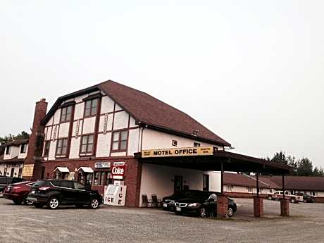 Englehart Motel