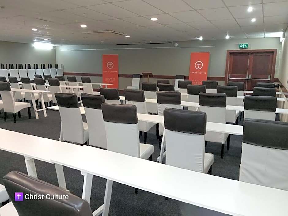 Wilderness Beach Hotel