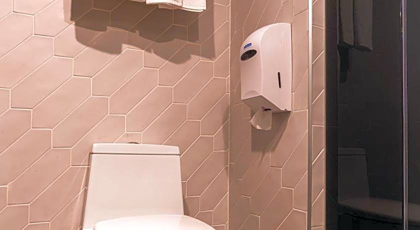 Fish Hotel Kaohsiung