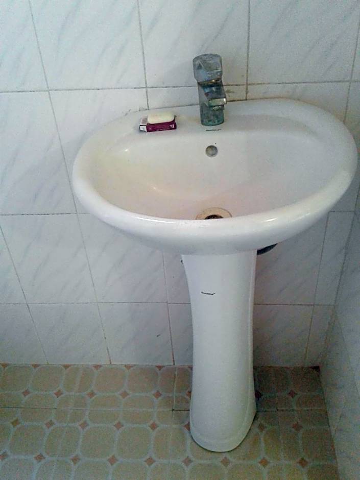 JJ & JE Family House