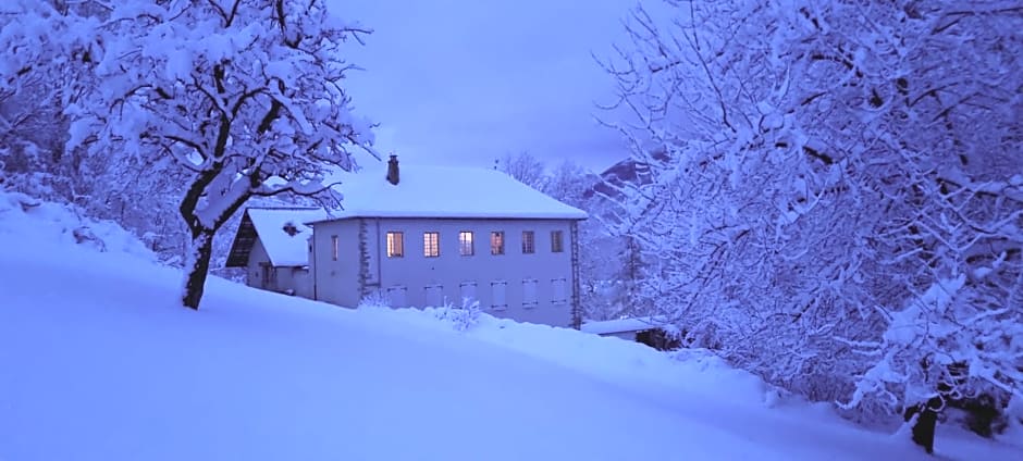 Maison Cimarron – Châteauroux-les-Alpes, VT