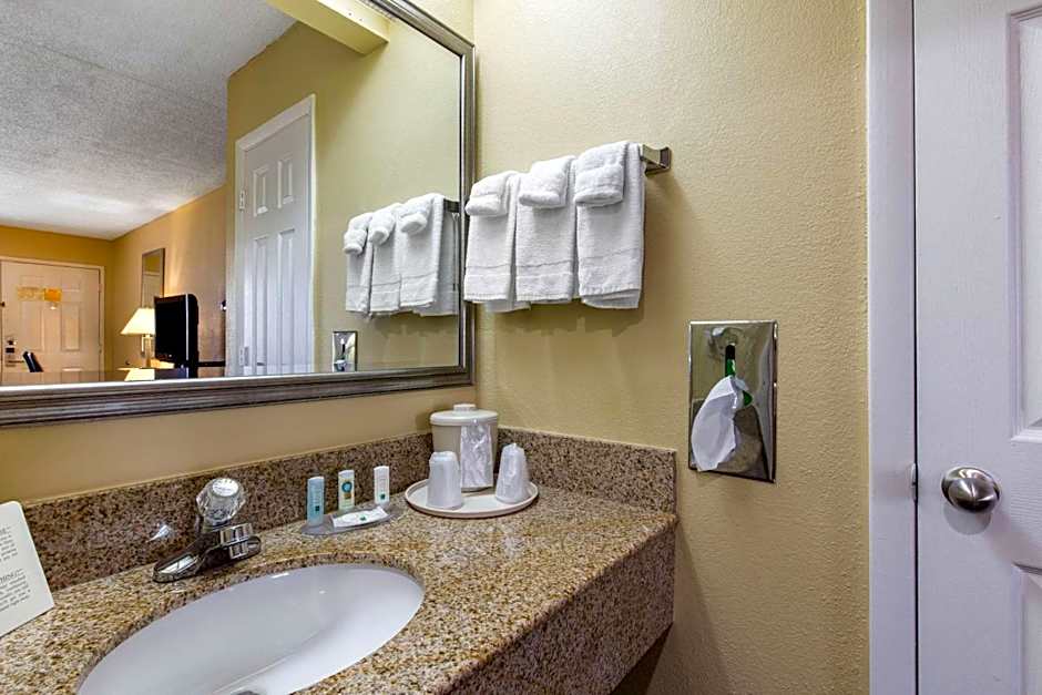 Quality Inn Lebanon