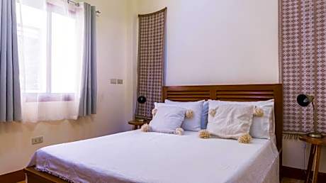 Deluxe Double Room with Shower