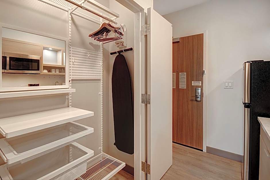 TownePlace Suites by Marriott Cincinnati Airport South